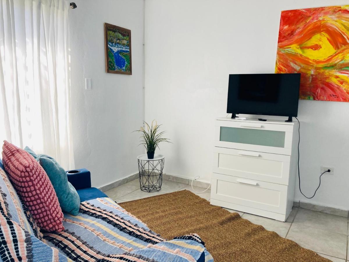 Casita Familiar Con Vista Al Mar Y Piscina Villa Arecibo Bagian luar foto
